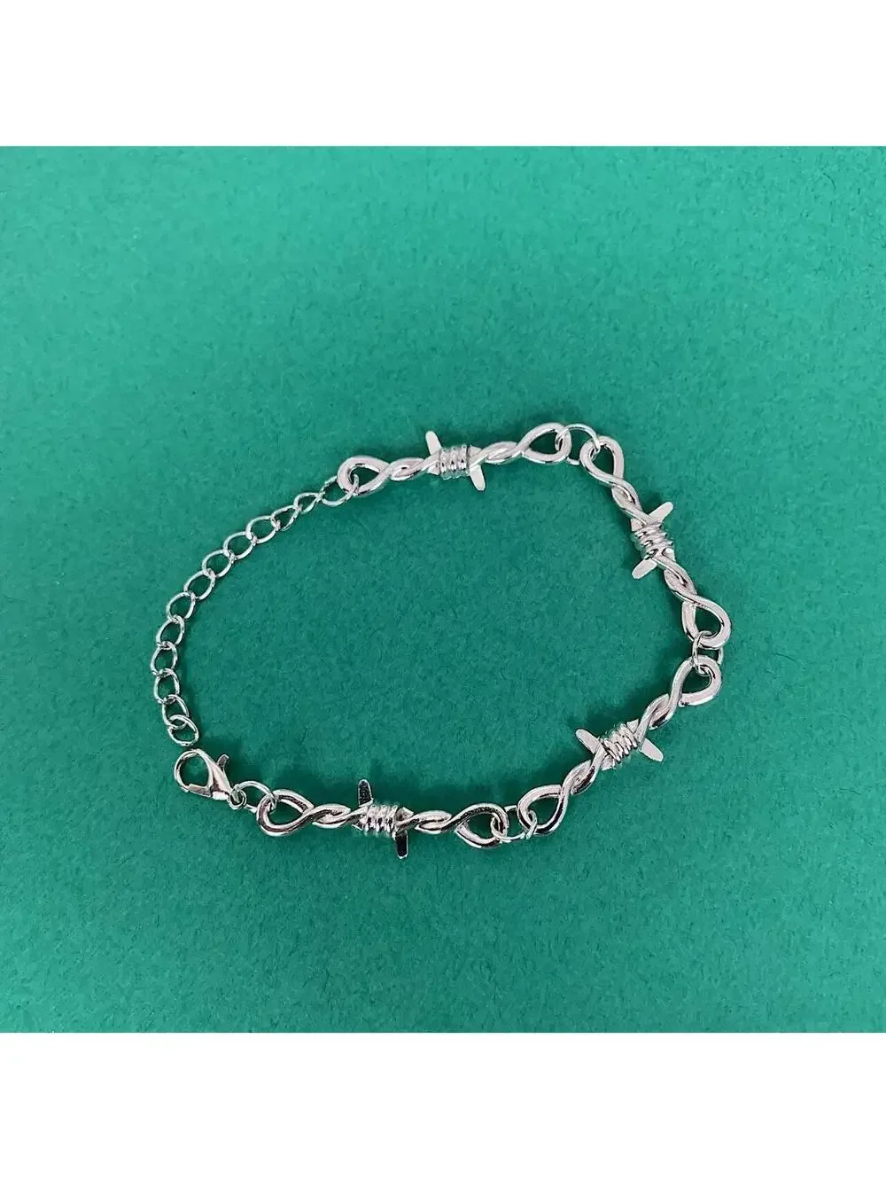 Y2k Cyber barbwire opium punk style bracelet. Cool design. Nice quality. Chain
